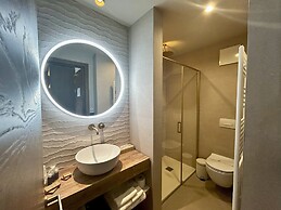 HOTEL LORENZETTI