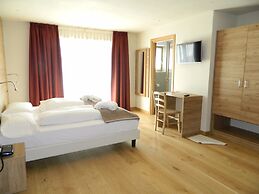 Alba Alpine Hotel