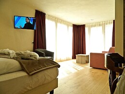 Alba Alpine Hotel