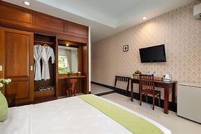 Skyline Boutique Hotel