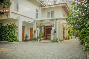 Skyline Boutique Hotel