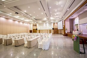 Maneechan Resort & Sport Club