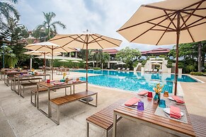 Maneechan Resort & Sport Club