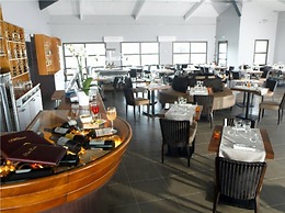 Hôtel Restaurant AKENA Bordeaux La Brède