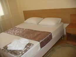 Victoria Palace Hotel