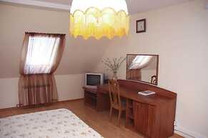 Victoria Palace Hotel