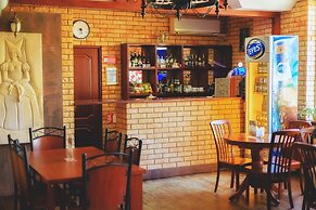 Victoria Palace Hotel