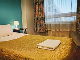 Center Hotel