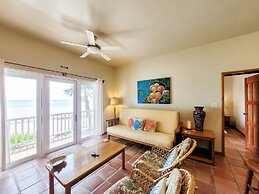 Sapphire Beach Resort