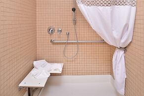 Hampton Inn Iowa City/University Area