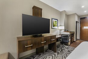 Best Western Plus Williston Hotel & Suites