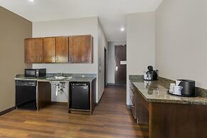 Best Western Plus Williston Hotel & Suites