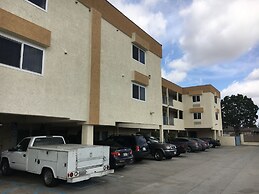 Bellflower Travel Inn