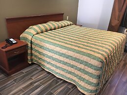 Bellflower Travel Inn