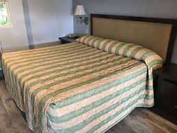 Bellflower Travel Inn