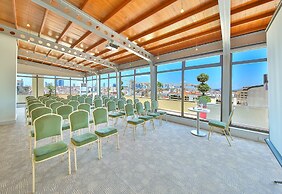 Ramada by Wyndham Istanbul Taksim