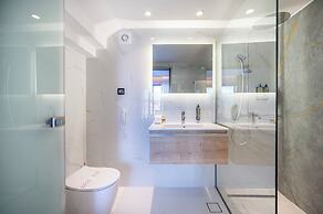 Athina Palace Resort & Spa