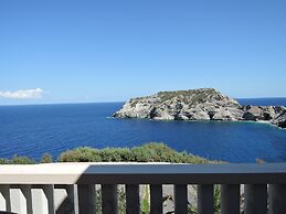 Athina Palace Resort & Spa