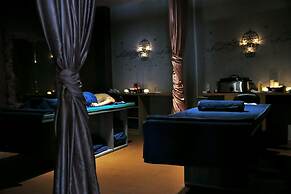 Athina Palace Resort & Spa