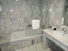 Athina Palace Resort & Spa