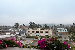 Hi-Tide Oceanfront Inn