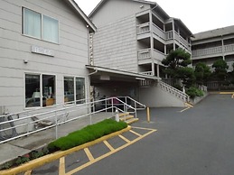 Hi-Tide Oceanfront Inn