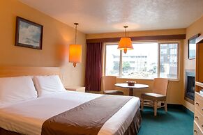 Hi-Tide Oceanfront Inn