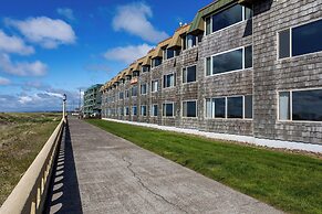 Ebb Tide Oceanfront Inn