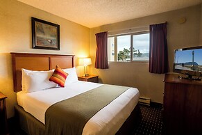 Ebb Tide Oceanfront Inn