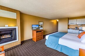 Ebb Tide Oceanfront Inn