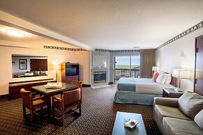 Ebb Tide Oceanfront Inn