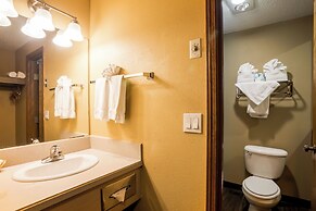 Ebb Tide Oceanfront Inn