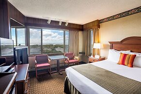 Ebb Tide Oceanfront Inn