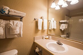 Ebb Tide Oceanfront Inn