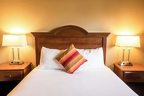 Ebb Tide Oceanfront Inn