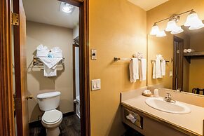 Ebb Tide Oceanfront Inn