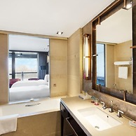 Crowne Plaza Xuzhou Dalong Lake by IHG