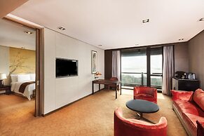 Crowne Plaza Xuzhou Dalong Lake by IHG