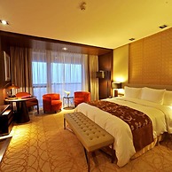 Crowne Plaza Xuzhou Dalong Lake by IHG