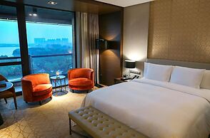 Crowne Plaza Xuzhou Dalong Lake by IHG