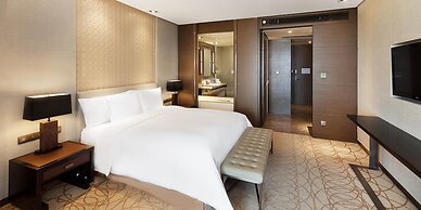 Crowne Plaza Xuzhou Dalong Lake by IHG