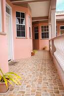 Iso's Bed & Breakfast