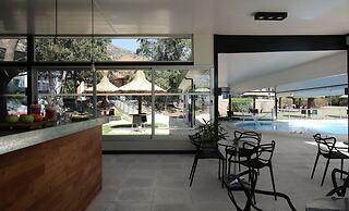 Pinares del Cerro Resort & Suites