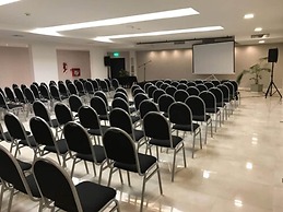 Pinares del Cerro Resort & Suites