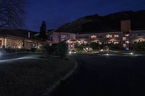 Pinares del Cerro Resort & Suites