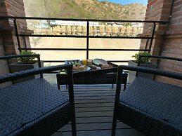 Pinares del Cerro Resort & Suites