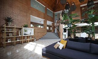 Pinares del Cerro Resort & Suites