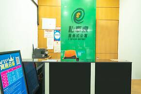 Private-Enjoyed Home Apartment Hotel of R&F Wales Apartment