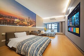 Private-Enjoyed Home Apartment Hotel of R&F Wales Apartment