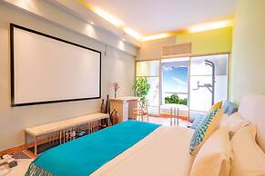 Private-Enjoyed Home Apartment Hotel of R&F Wales Apartment